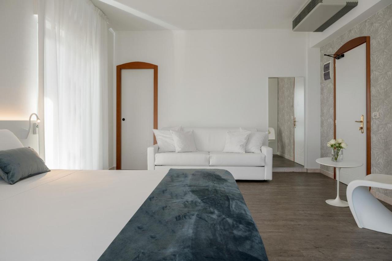 Hotel Venus Gabicce Mare Ngoại thất bức ảnh