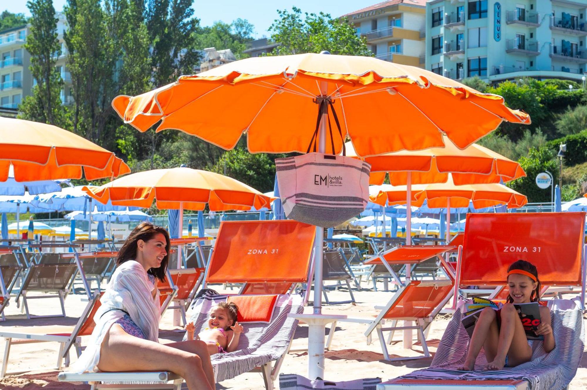 Hotel Venus Gabicce Mare Ngoại thất bức ảnh
