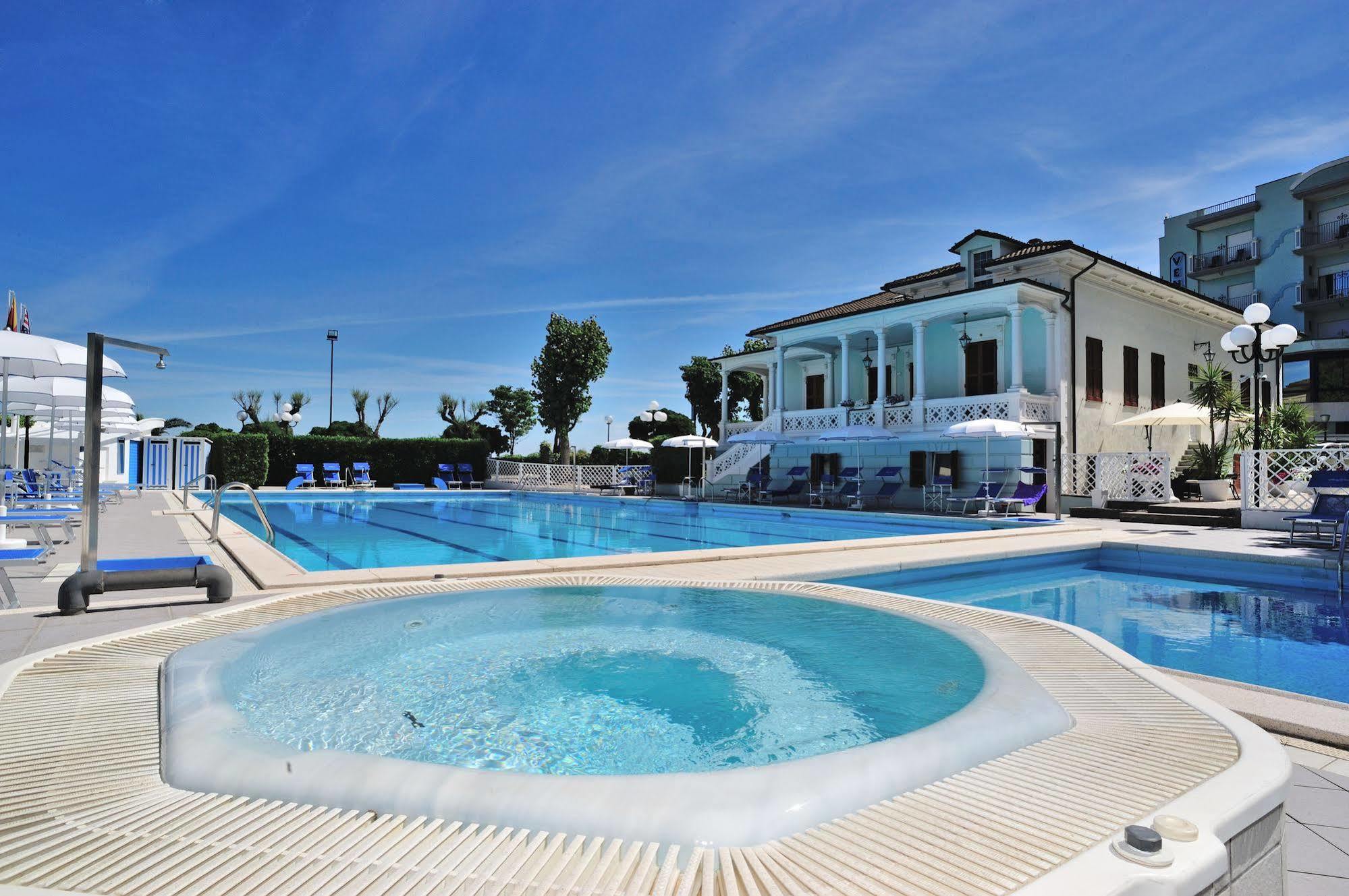 Hotel Venus Gabicce Mare Ngoại thất bức ảnh